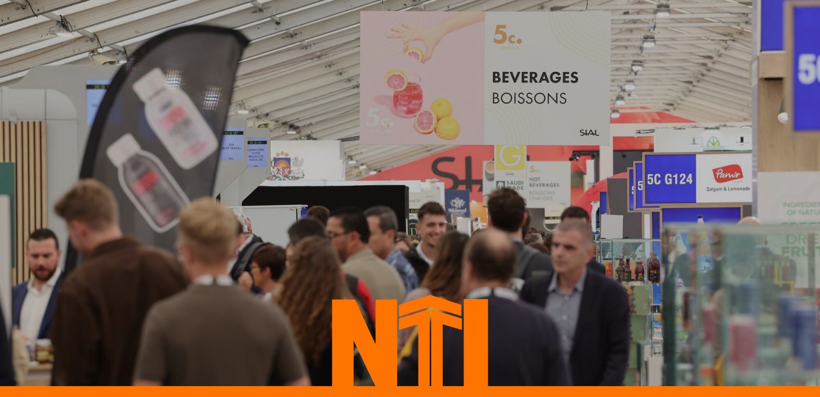 Camion NTI Nuovo Trasporto Italiano per la logistica fieristica ufficiale al SIAL Parigi 2026.